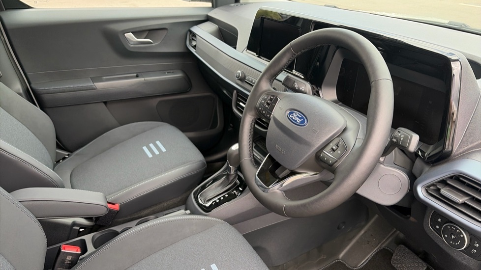 Ford Transit Courier Active Grey #5