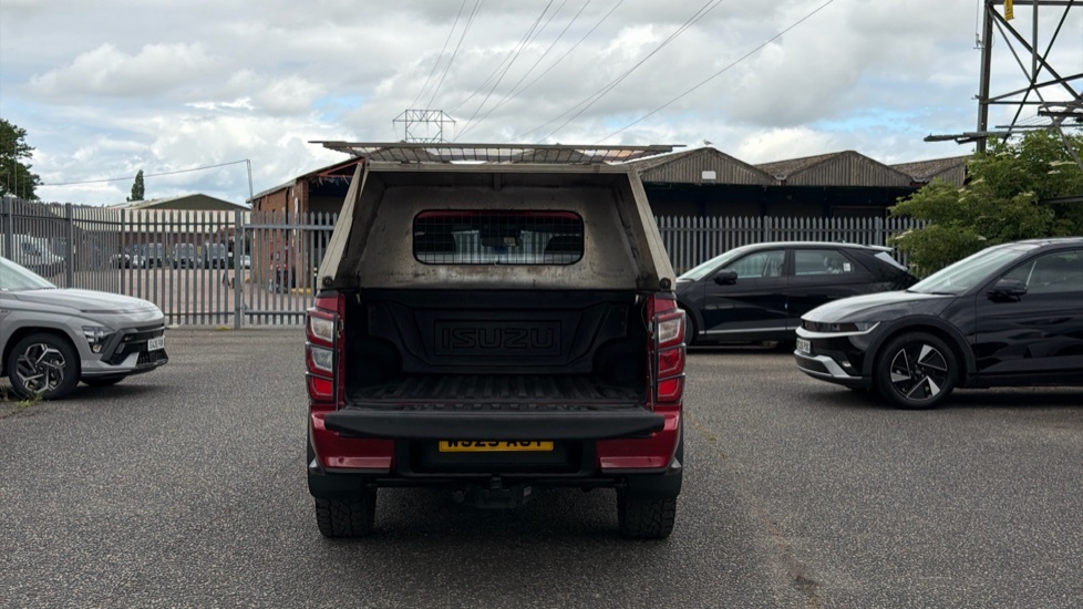 Isuzu D-Max Pickup Red #3