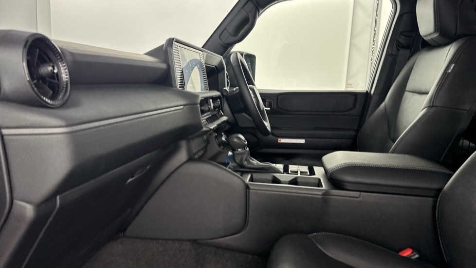 Toyota Land Cruiser Mpv Grey #10