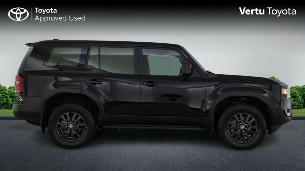 Toyota Land Cruiser Mpv Grey #16