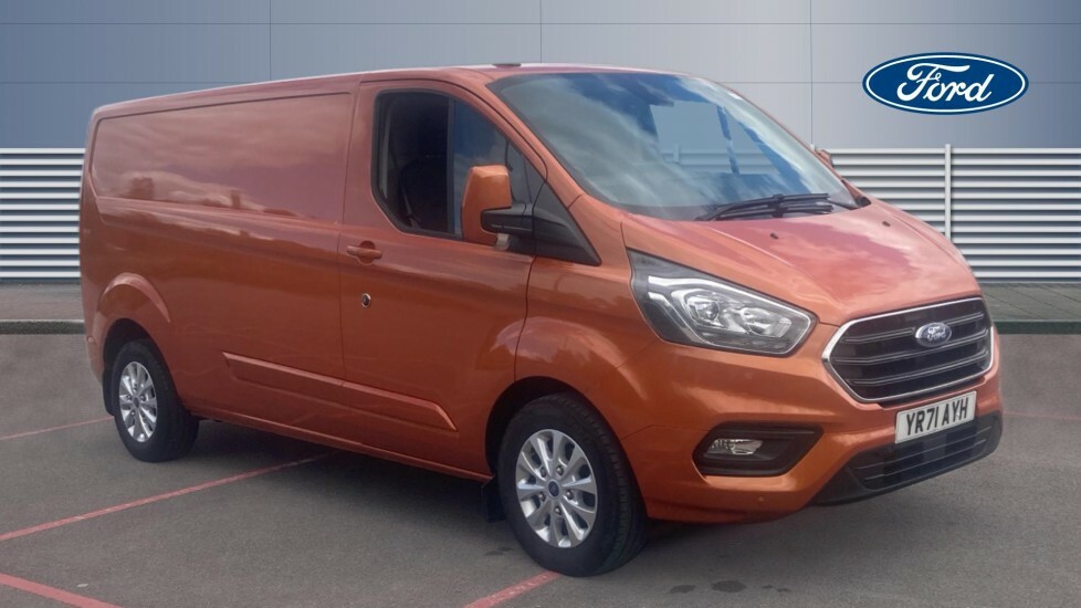 Ford Transit Custom Limited Orange