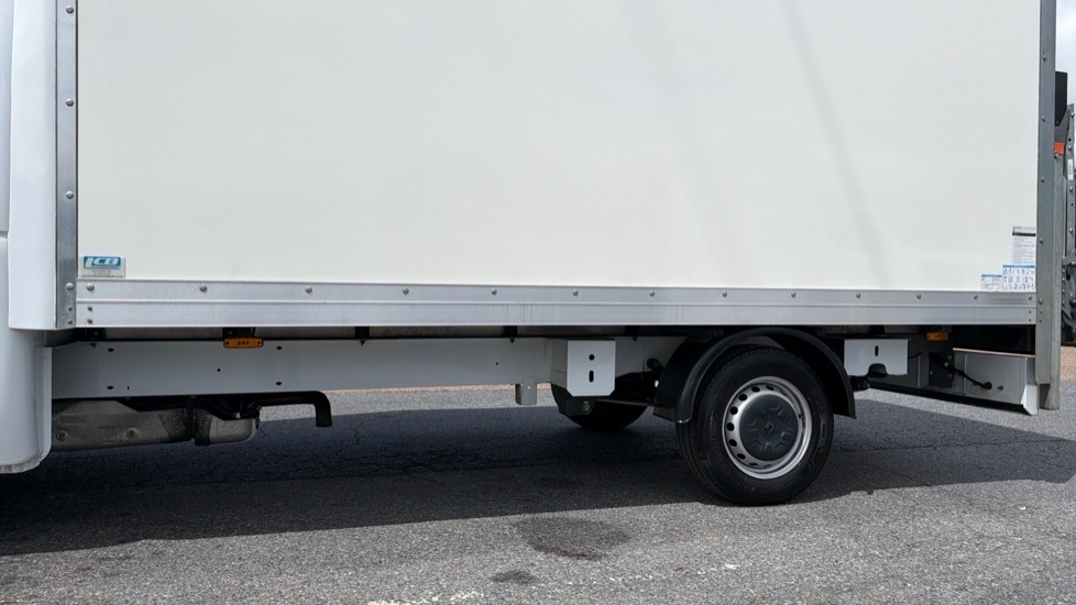 Renault Master 2.3 Dci 35 Business Fwd Lwb Medium Roof Euro 6 White #36