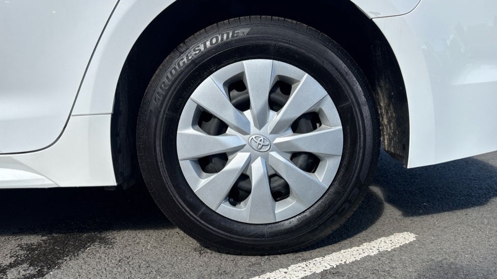 Toyota Corolla 1.8 Hybrid Gr Sport  #24