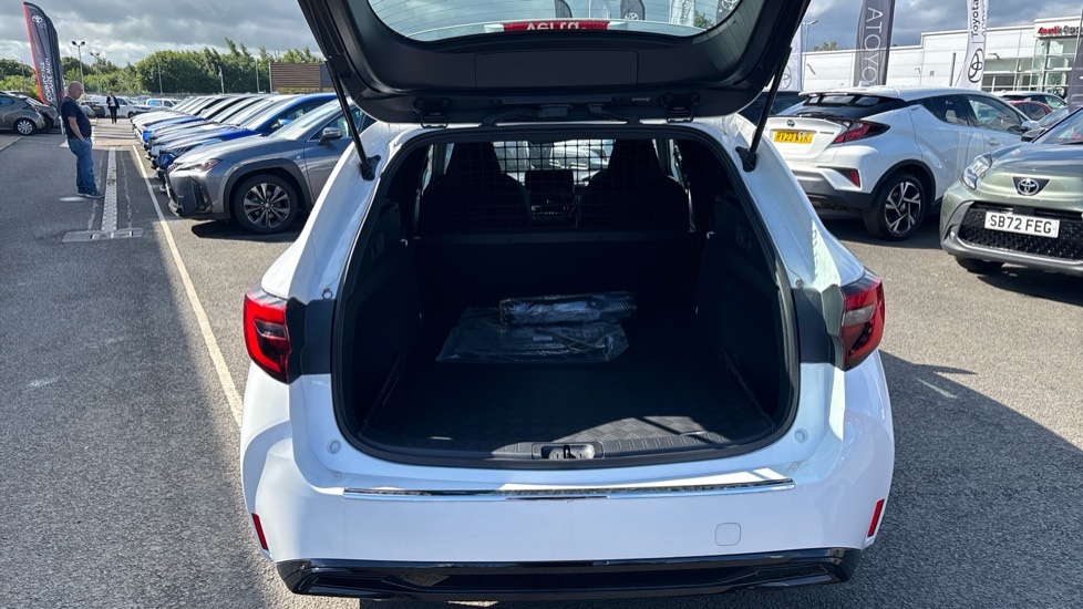 Toyota Corolla 1.8 Hybrid Gr Sport  #12
