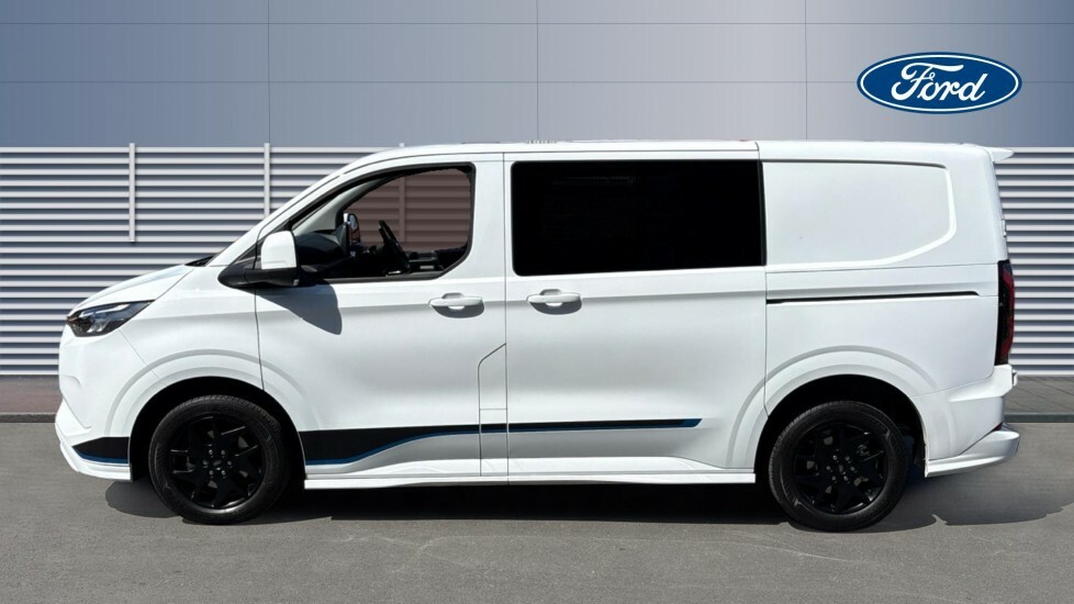 Ford Transit Custom Sport White #4