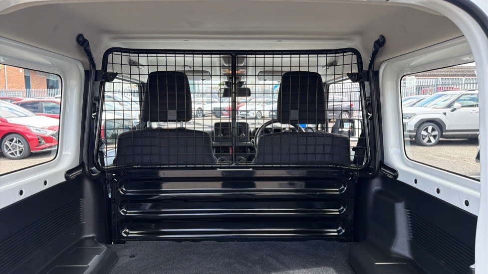 Suzuki Jimny 1.5 Allgrip Commercial 4Wd White #18