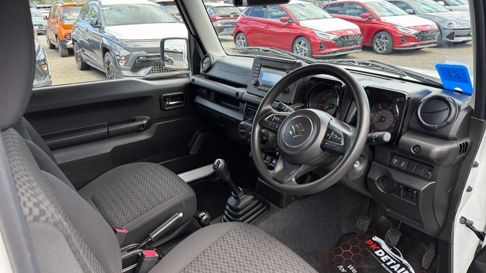 Suzuki Jimny 1.5 Allgrip Commercial 4Wd White #16