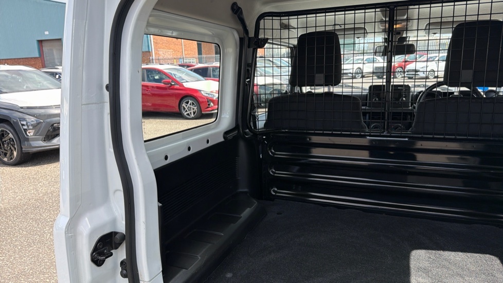Suzuki Jimny 1.5 Allgrip Commercial 4Wd White #42