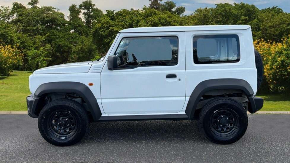 Suzuki Jimny Commercial White #4
