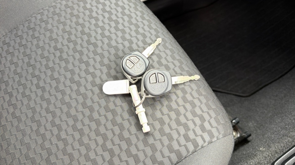 Suzuki Jimny 1.5 Allgrip Commercial 4Wd White #20