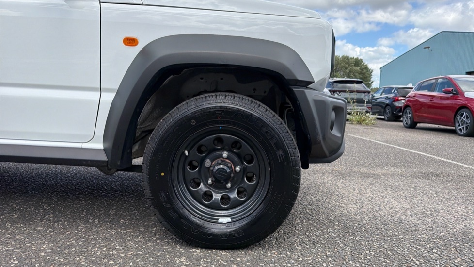 Suzuki Jimny 1.5 Allgrip Commercial 4Wd White #17