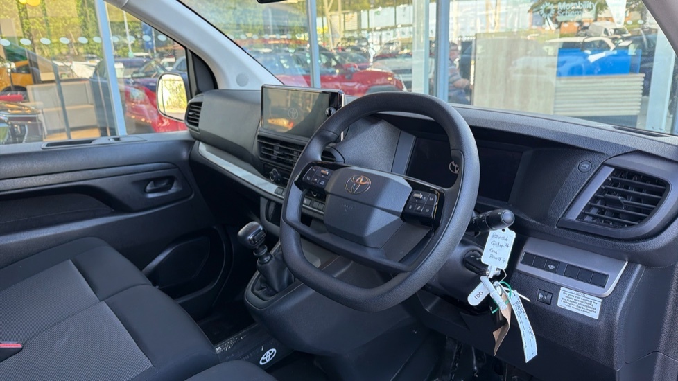 Toyota PROACE Icon White #6