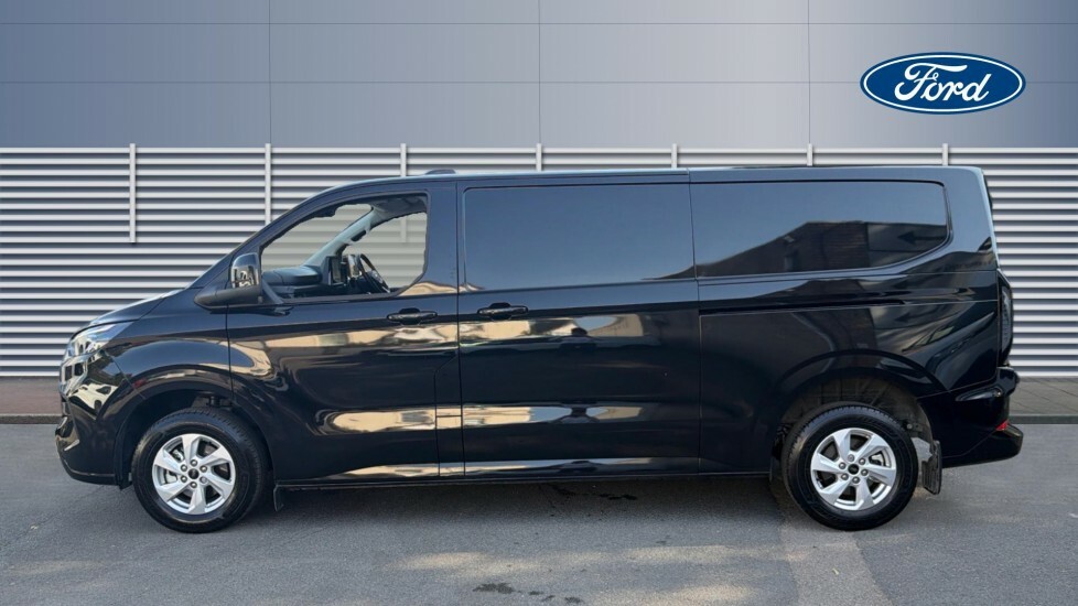 Ford Transit Custom Limited Black #4