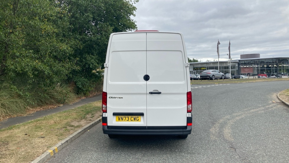 Volkswagen Crafter Cr35 Mwb Fwd 2.0 Tdi 140Ps Startline High Roof Van  #11