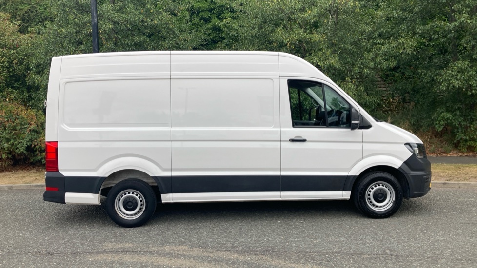 Volkswagen Crafter Cr35 Mwb Fwd 2.0 Tdi 140Ps Startline High Roof Van  #9