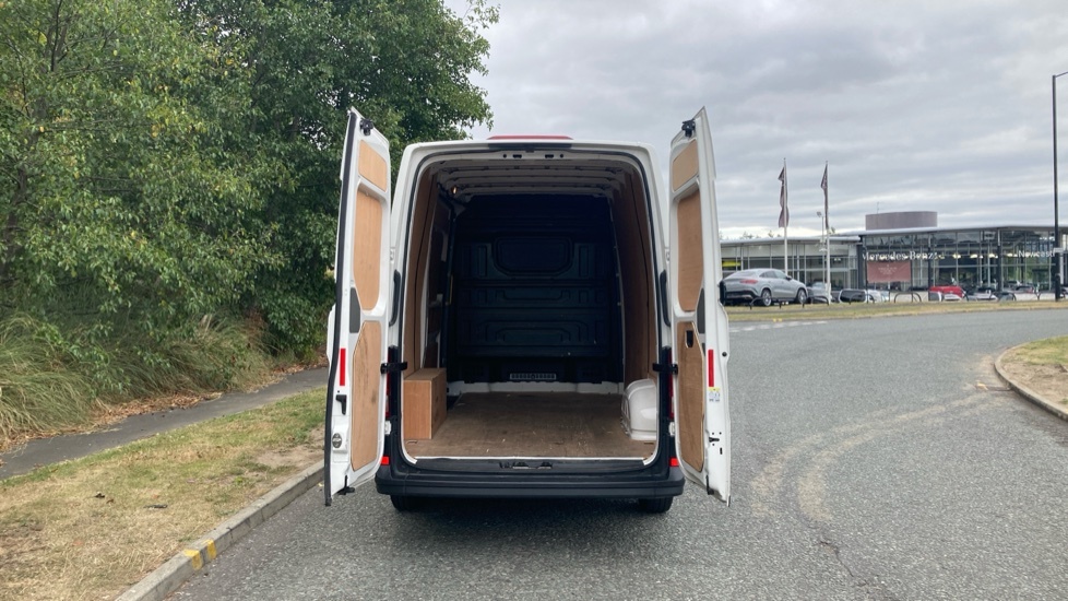 Volkswagen Crafter Startline White #3