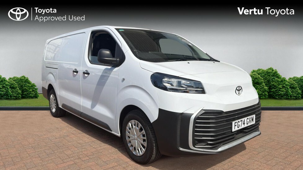 Toyota PROACE Icon White