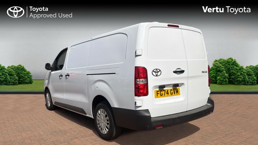 Toyota PROACE Icon FG74GVM White #4
