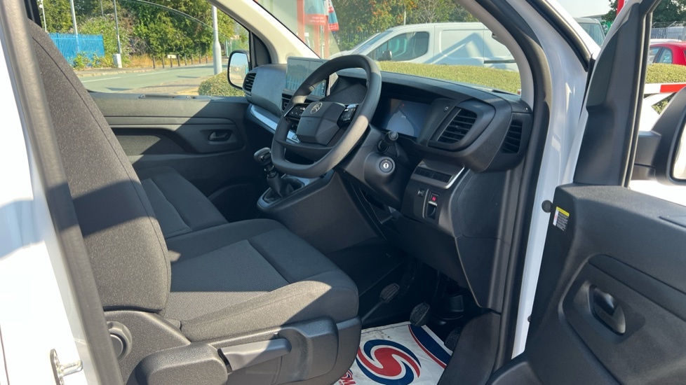 Citroen Dispatch Enterprise FM26YKT White #5