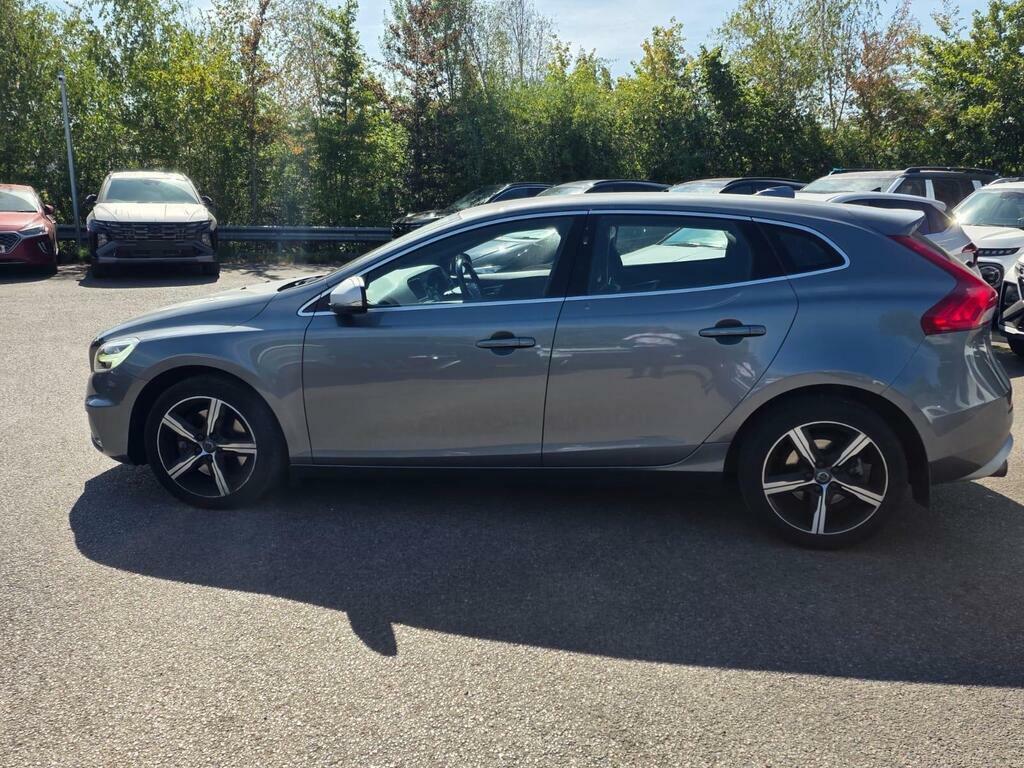 Volvo V40 1.5 T3 R-design Euro 6 S S Grey #4