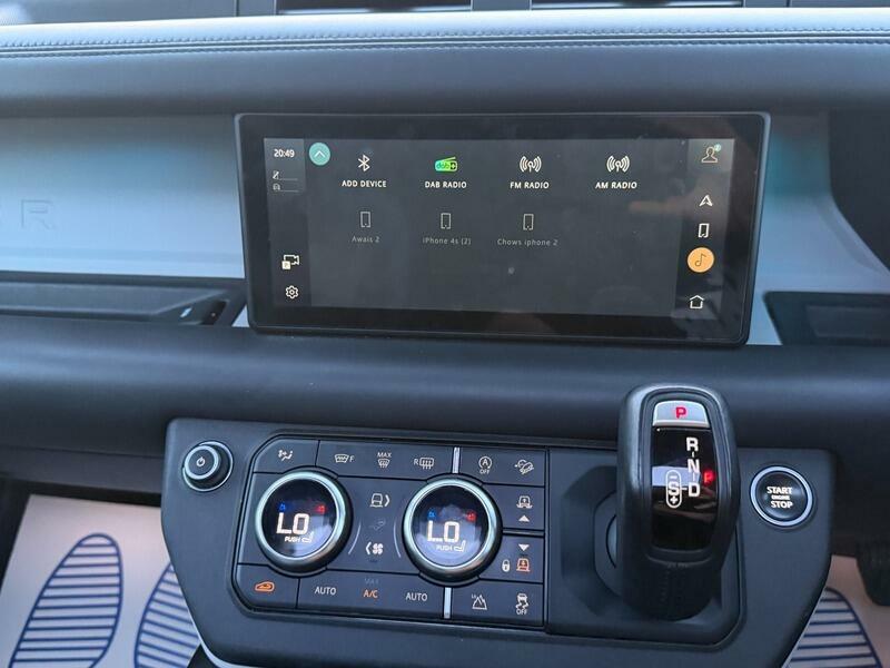 Land Rover Defender 110 2.0 D240 First Edition 110 Green #50