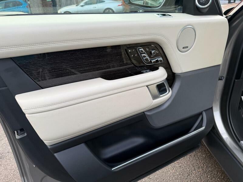 Land Rover Range Rover Land Rover Estate 4.4 Sdv8 Blue #53