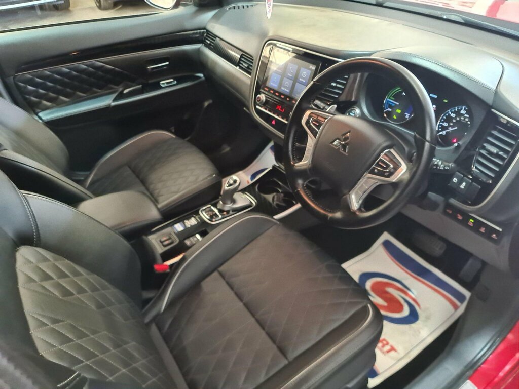 Mitsubishi Outlander Outlander Verve Phev Cvt Brown #14