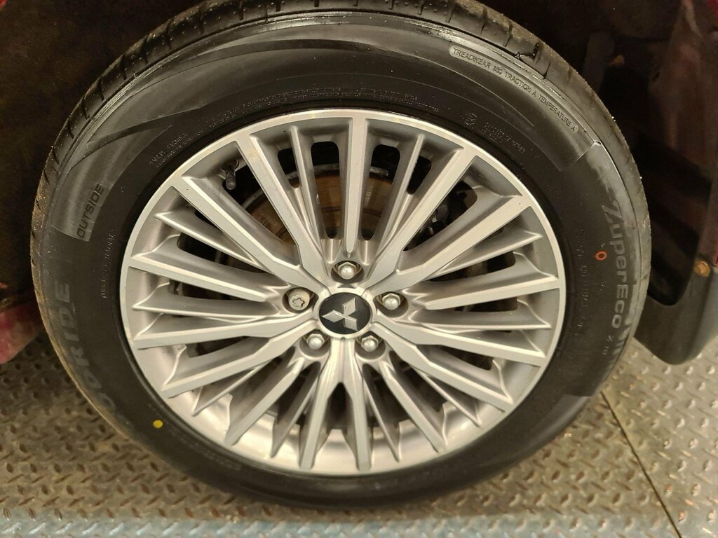 Mitsubishi Outlander Outlander Verve Phev Cvt Brown #36