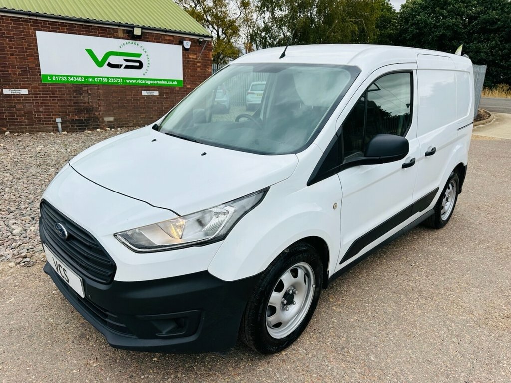 Ford Transit Connect 1.5L Leader White