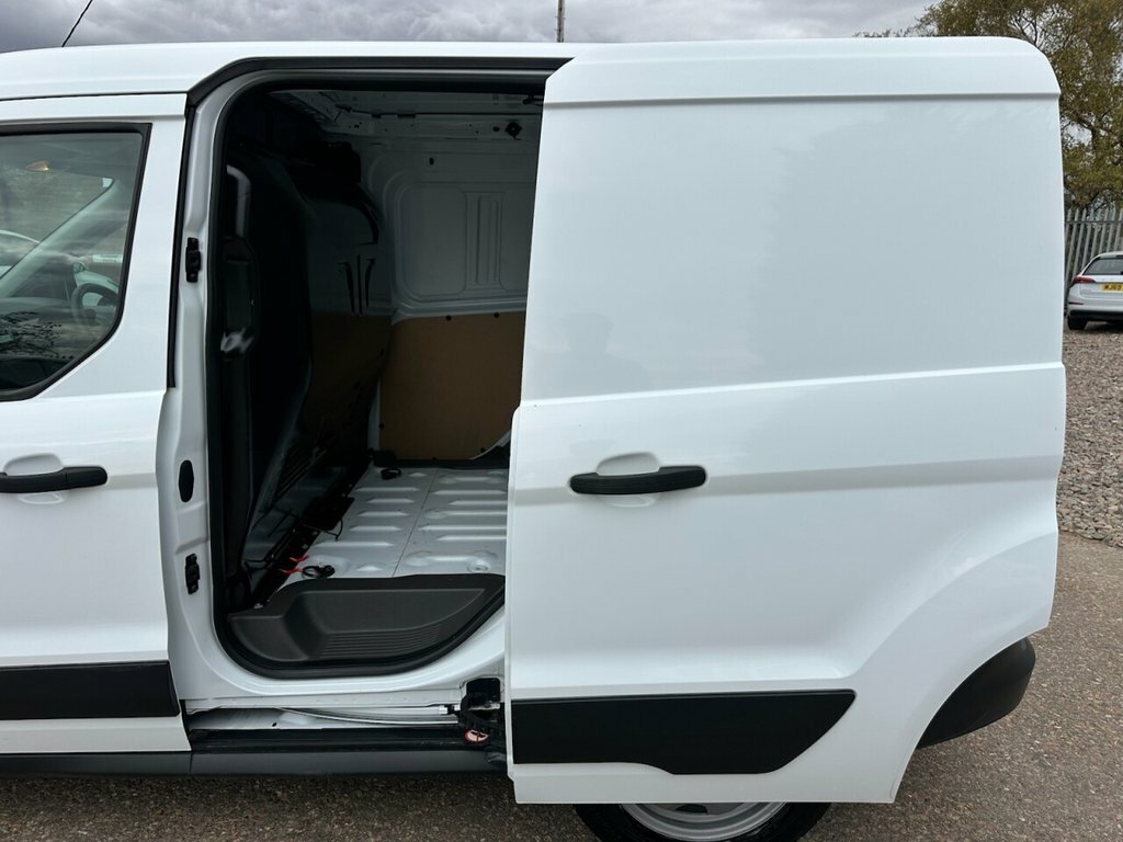 Ford Transit Connect 1.5L Leader FY69YCZ White #6