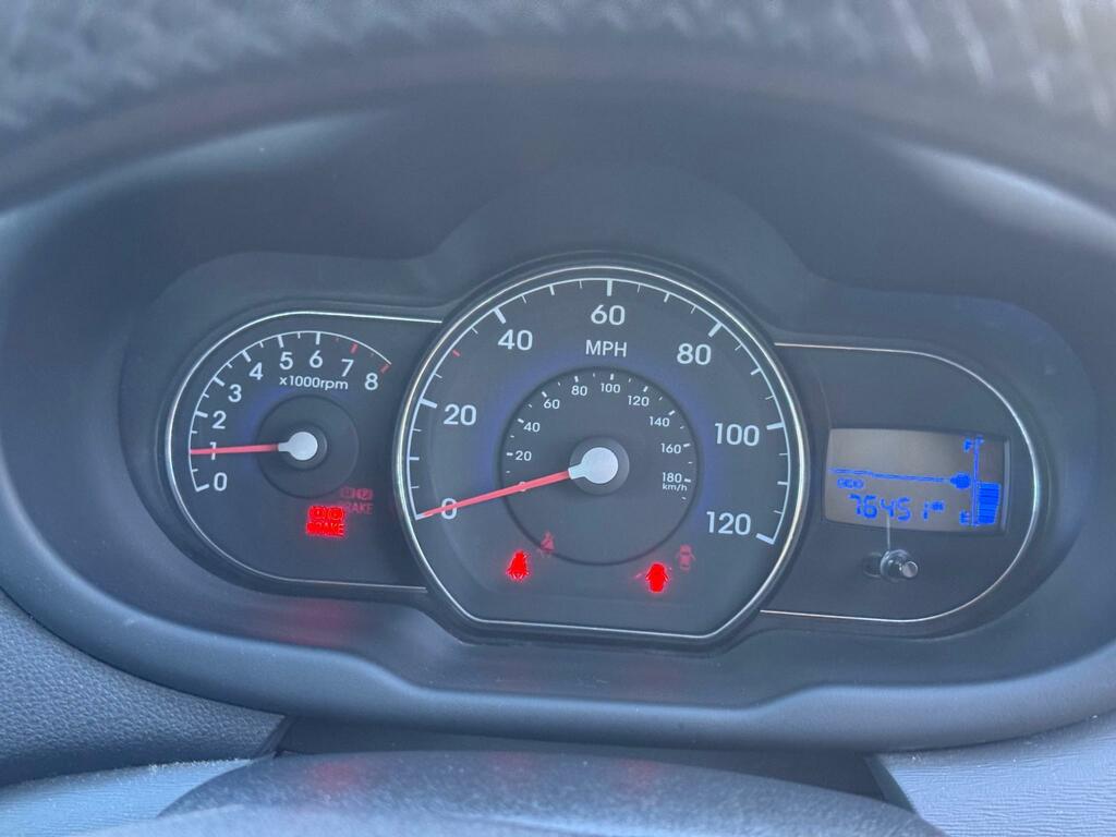 Hyundai I10 1.2 Classic Euro 5 Silver #8