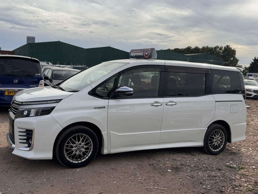 Toyota Voxy Mpv 1.8 Vvt-h Hybrid Zs Kirameki Ii 201717 Black #7