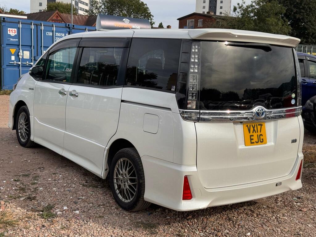 Toyota Voxy Mpv 1.8 Vvt-h Hybrid Zs Kirameki Ii 201717 Black #14