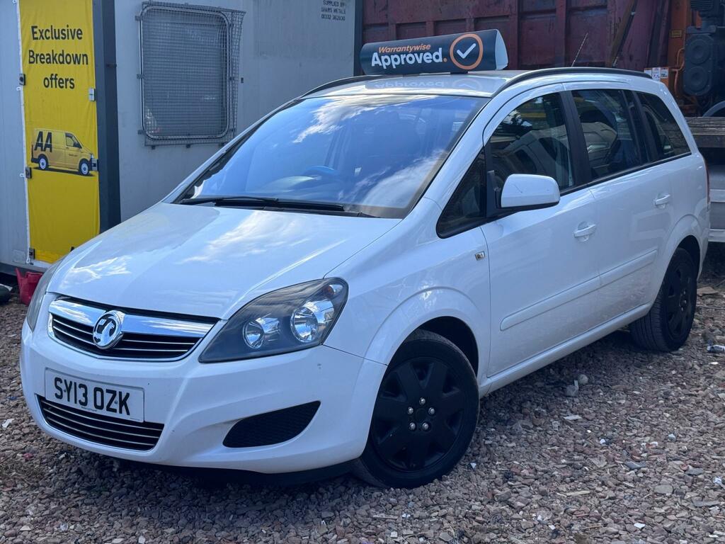 Vauxhall Zafira Exclusive White #2