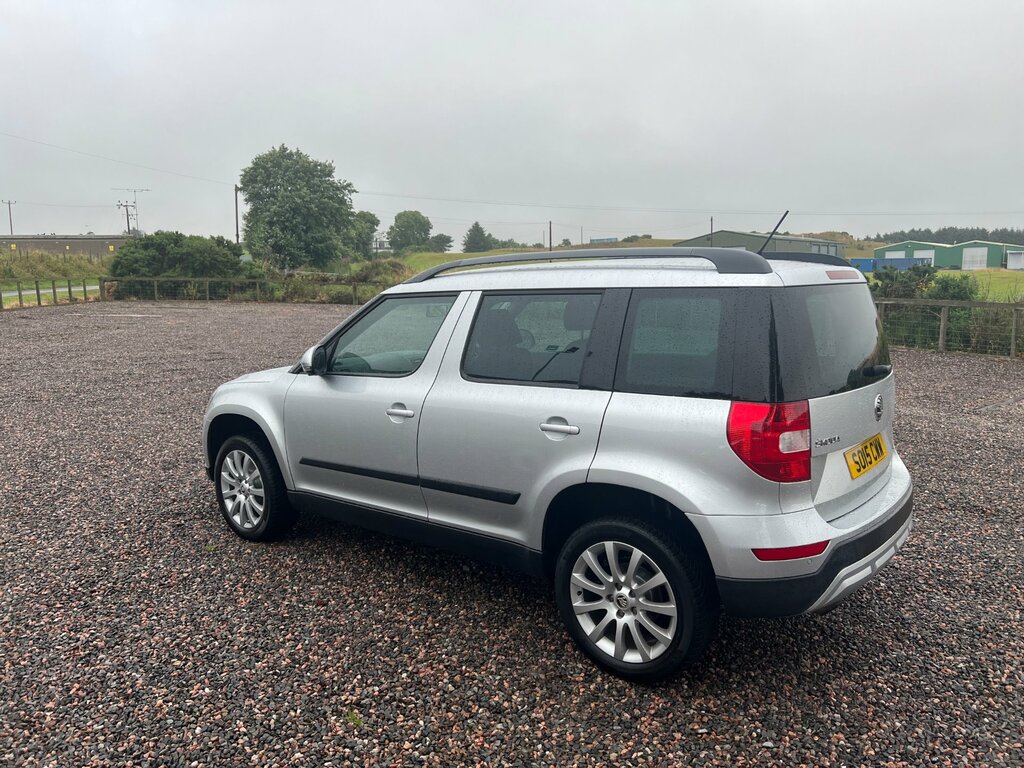 Skoda Yeti 1.2 Tsi Se Outdoor Dsg Euro 6 Ss 11 Silver #4