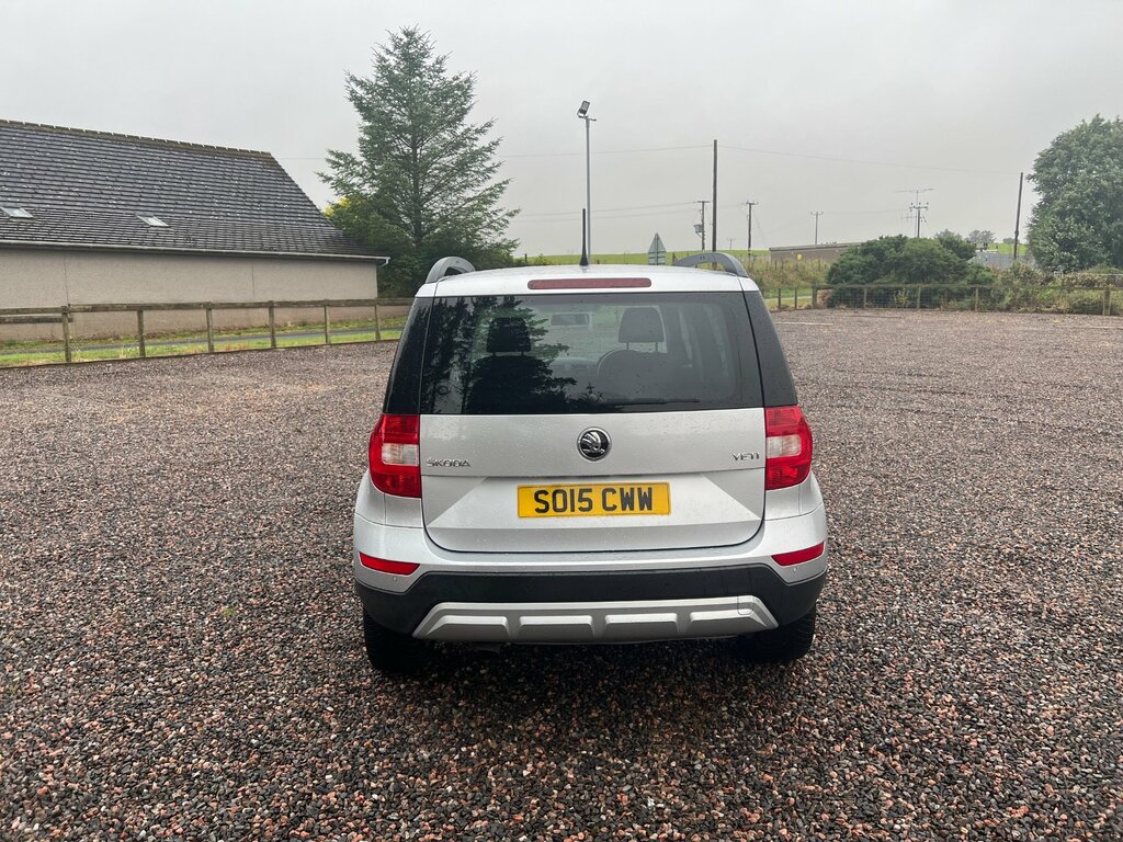 Skoda Yeti 1.2 Tsi Se Outdoor Dsg Euro 6 Ss 11 Silver #5