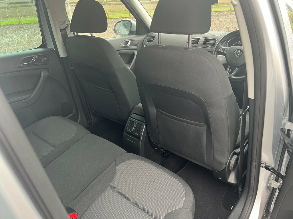 Skoda Yeti 2.0 Tdi Laurin Klement 2015 Brown #13
