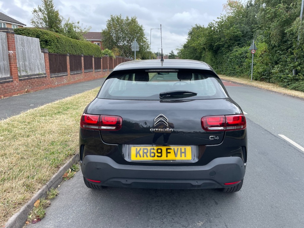Citroen C4 Cactus 1.2 Puretech Feel 6 Speed Black #2