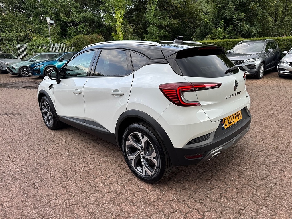 Renault Captur Mhev Rs Line Black #3