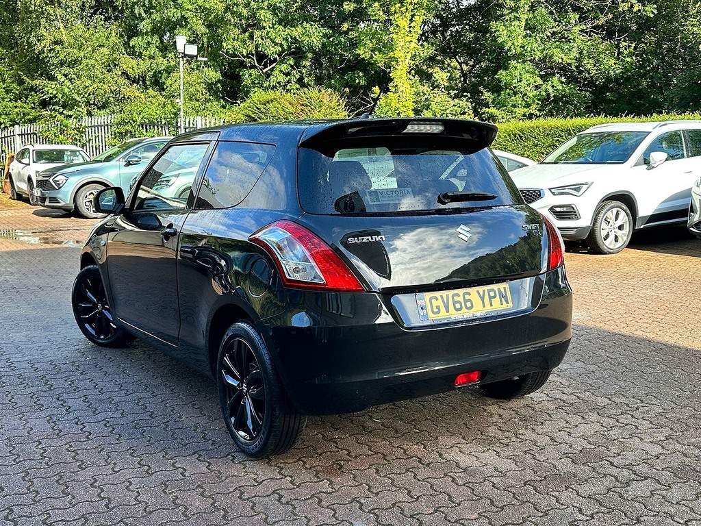 Suzuki Swift Sz-l Black #2