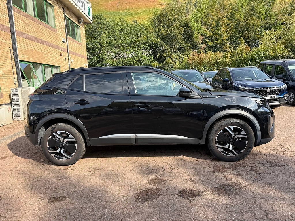 Peugeot 2008 Puretech Gt Black #5