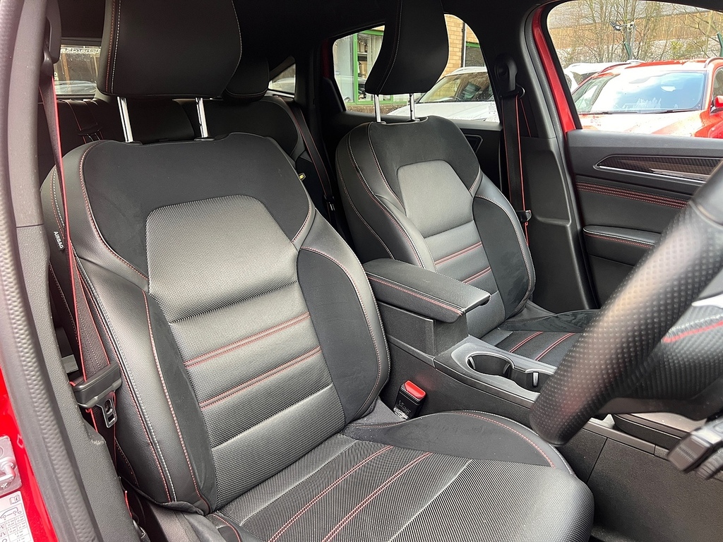 Renault Arkana E-tech R.s. Line Red #2