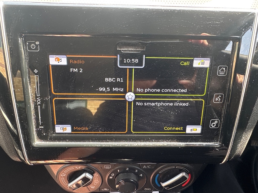 Suzuki Swift 1.4 Boosterjet 48V Hybrid Sport White #7