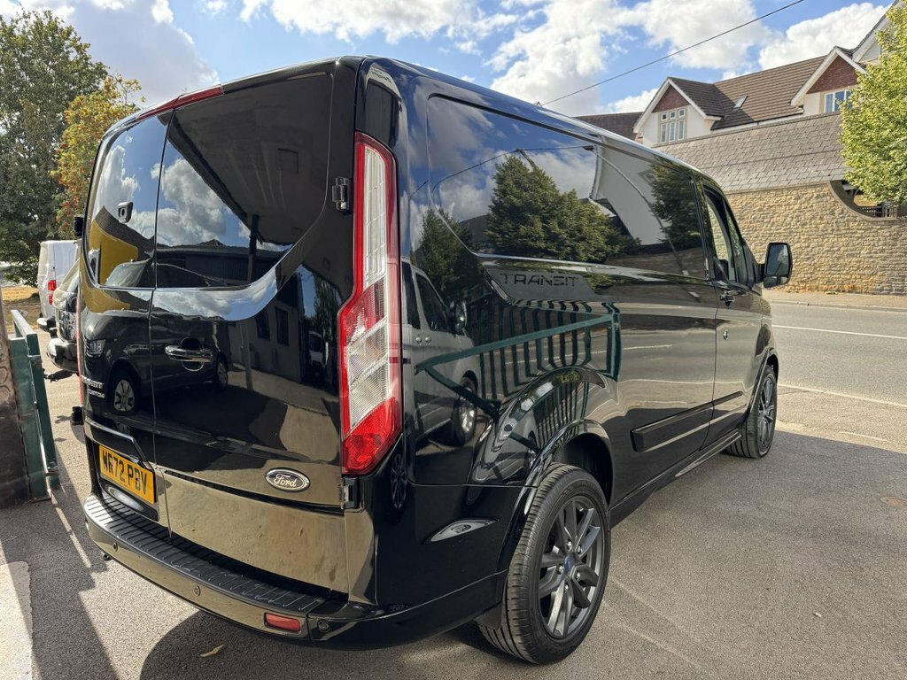 Ford Transit Custom 2L Sport Black #5