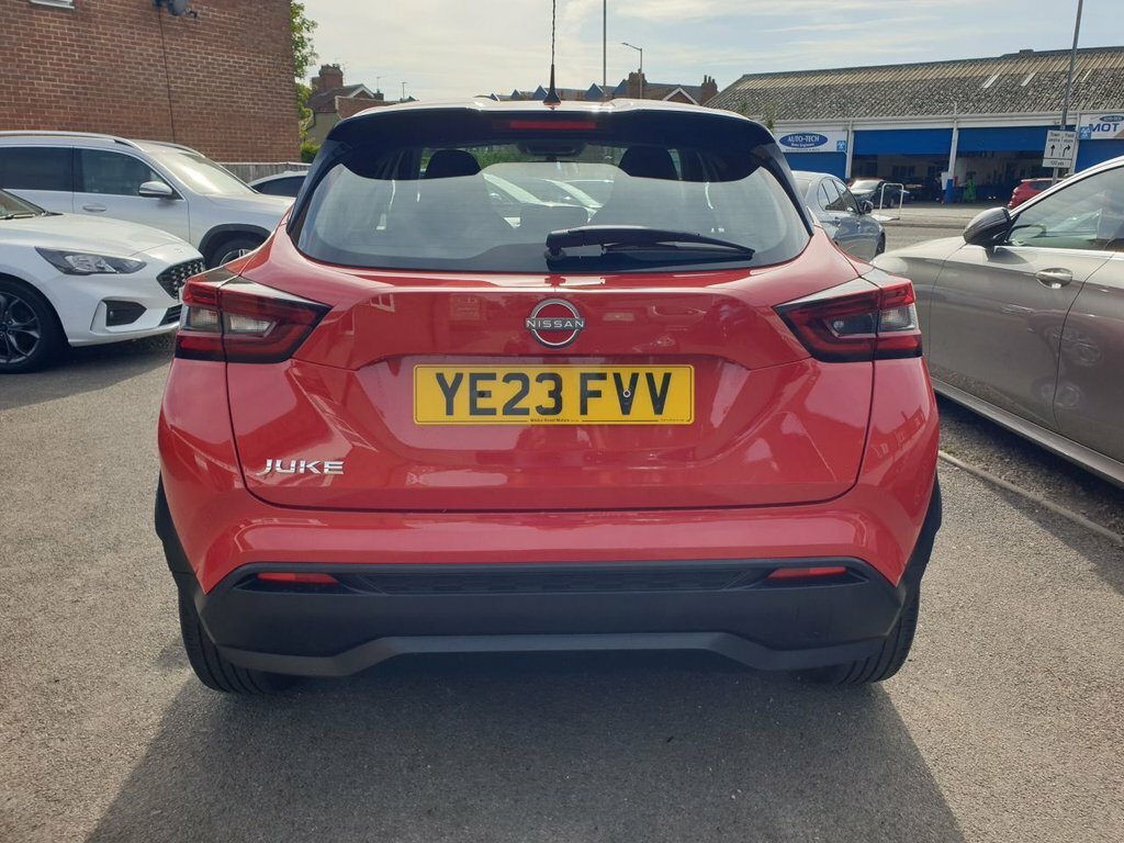 Nissan Juke 1L Visia Red #5
