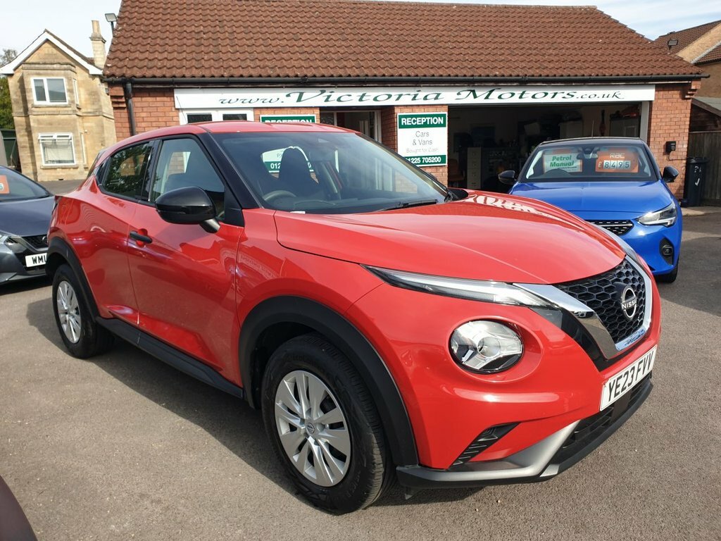 Nissan Juke 1L Visia Red