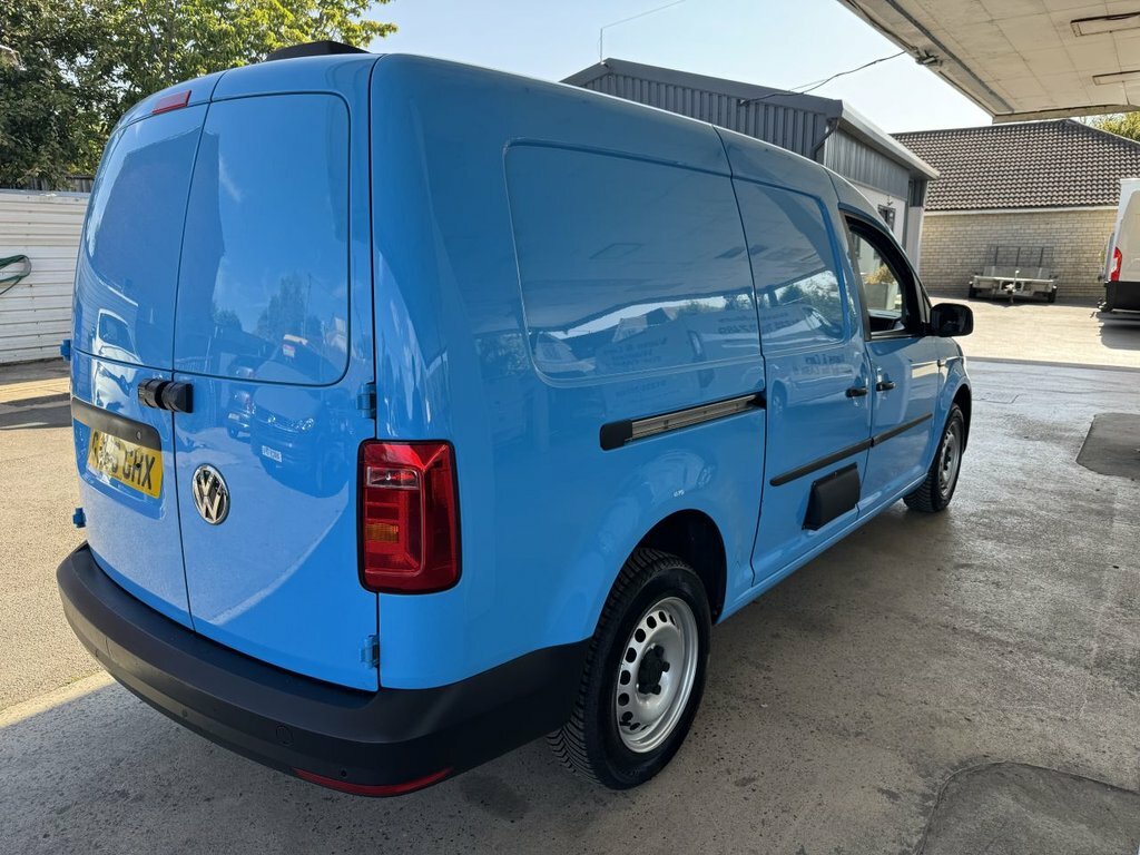 Volkswagen Caddy Maxi 2L Startline 6Dr Blue #6