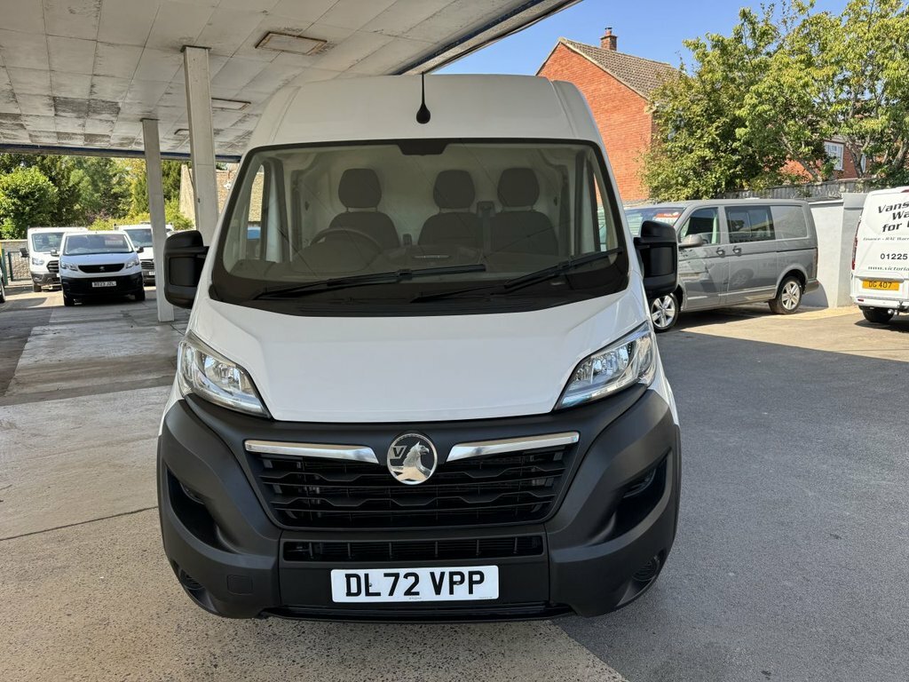 Vauxhall Movano 2.2L Prime White #2