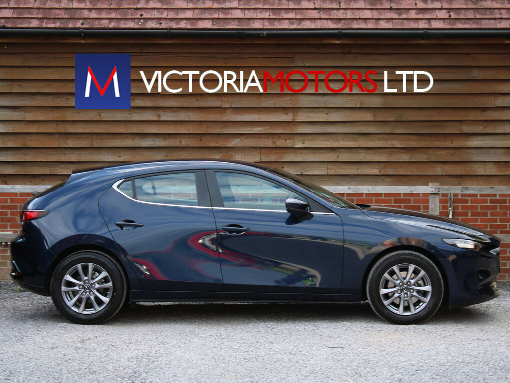 Mazda 3 2.0 E-skyactiv G Mhev Se-l Lux Hatchback Petro Blue #4
