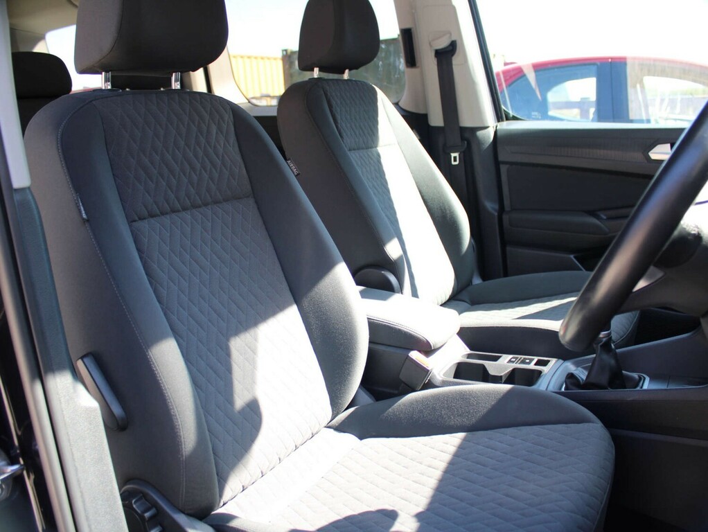 Volkswagen Caddy Maxi Life C20 Wheelchair Accessible Vehicle Wav #9